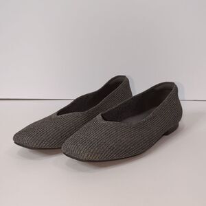 Women's Gray Ribbed Slip-On Flats